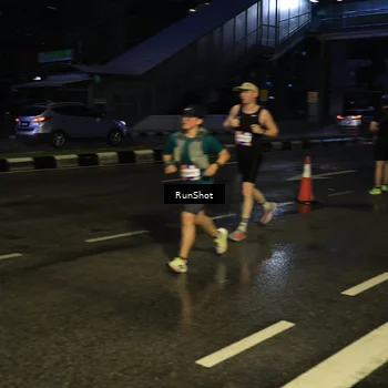 Runner Photo 7889430