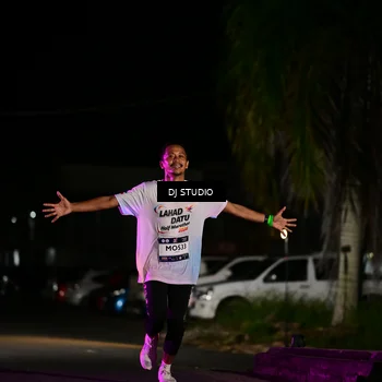 Runner Photo 7889439