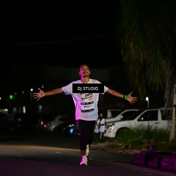 Runner Photo 7889440