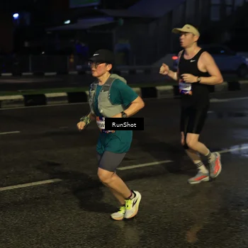 Runner Photo 7889444