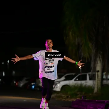 Runner Photo 7889446
