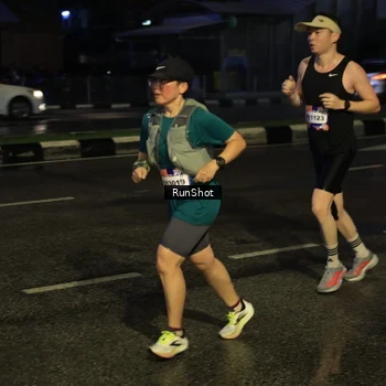 Runner Photo 7889449