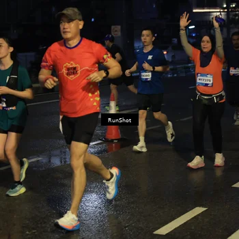 Runner Photo 7889480