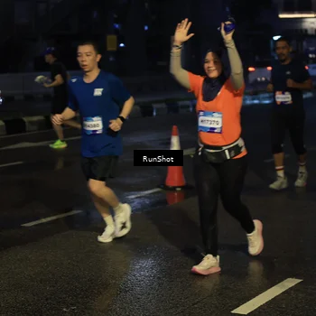 Runner Photo 7889490