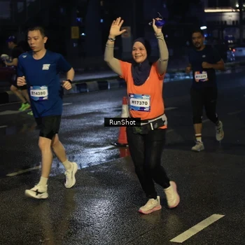 Runner Photo 7889496