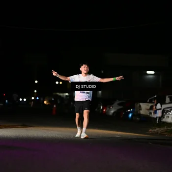Runner Photo 7889509