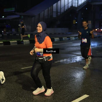 Runner Photo 7889516