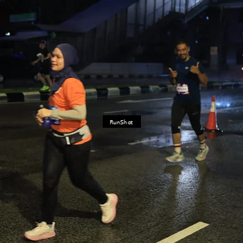 Runner Photo 7889521