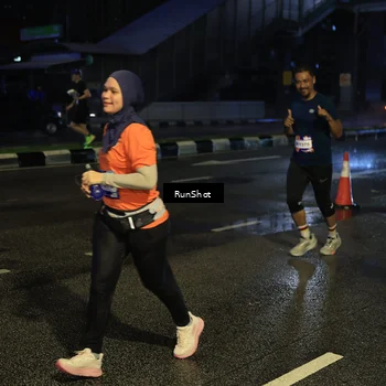 Runner Photo 7889523