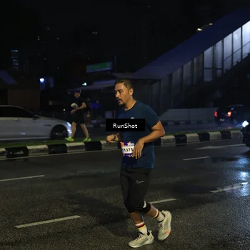 Runner Photo 7889543