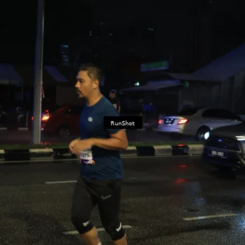 Runner Photo 7889550