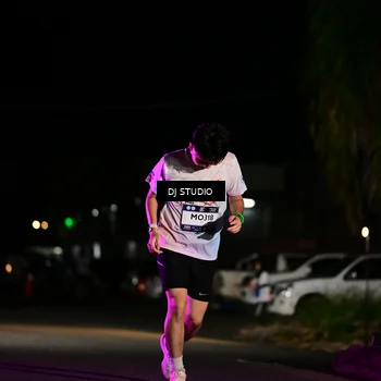 Runner Photo 7889556