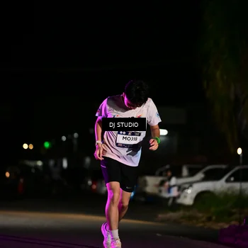 Runner Photo 7889559