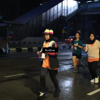 Runner Photo 7889580