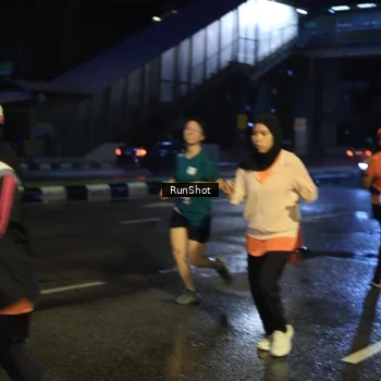 Runner Photo 7889587