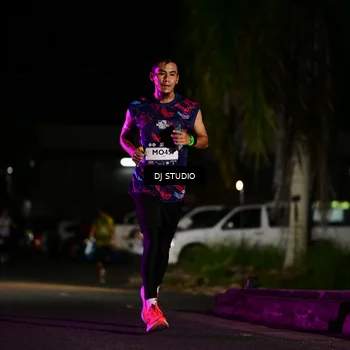 Runner Photo 7889591
