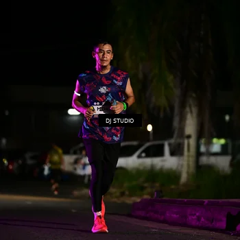 Runner Photo 7889596