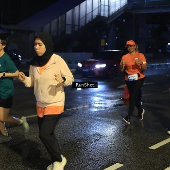 Runner Photo 7889613