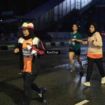 Runner Photo 7889620