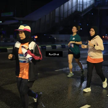 Runner Photo 7889621