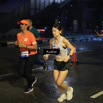 Runner Photo 7889631