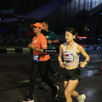 Runner Photo 7889634