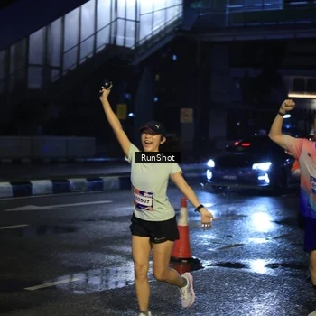 Runner Photo 7889651