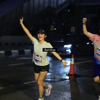 Runner Photo 7889661