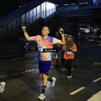 Runner Photo 7889679