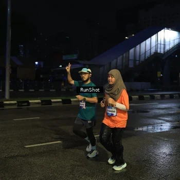 Runner Photo 7889728