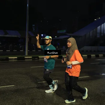 Runner Photo 7889762