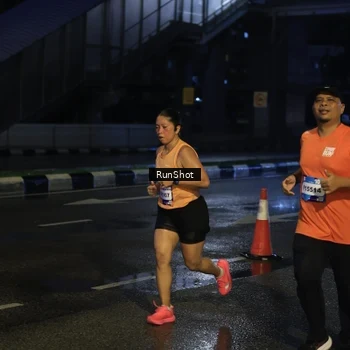 Runner Photo 7889784