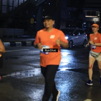 Runner Photo 7889788