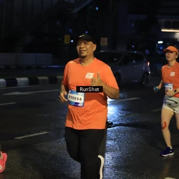 Runner Photo 7889791