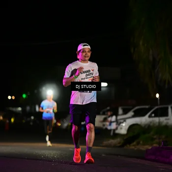 Runner Photo 7889800