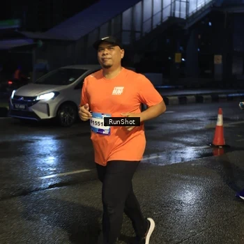 Runner Photo 7889807
