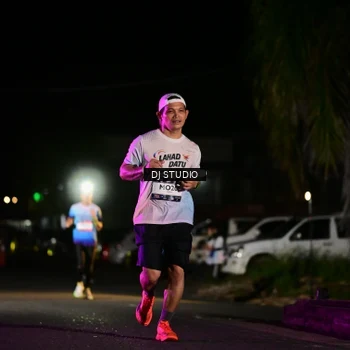 Runner Photo 7889811