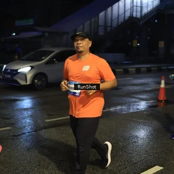 Runner Photo 7889812