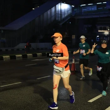 Runner Photo 7889831