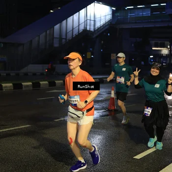 Runner Photo 7889834