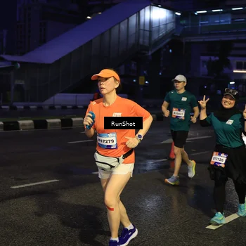 Runner Photo 7889842