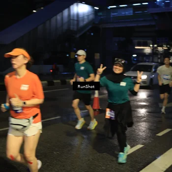 Runner Photo 7889848
