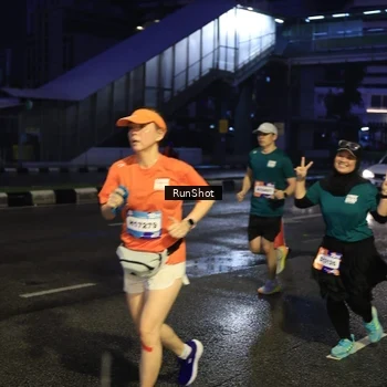 Runner Photo 7889852