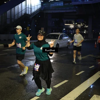Runner Photo 7889858