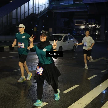 Runner Photo 7889866