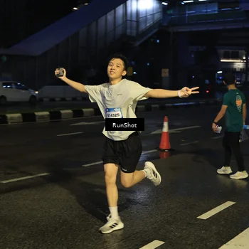 Runner Photo 7889894