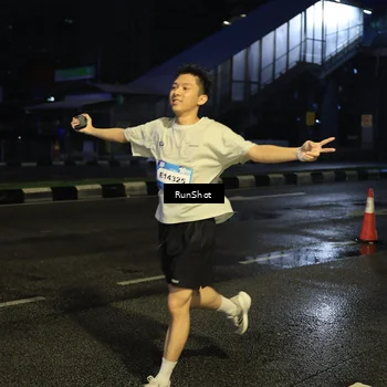 Runner Photo 7889907