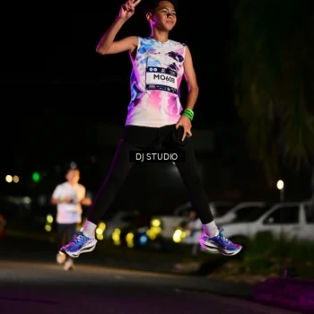 Runner Photo 7889920