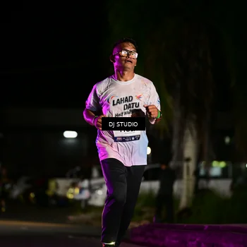 Runner Photo 7889976