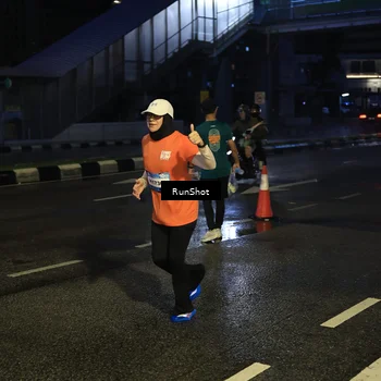 Runner Photo 7889994